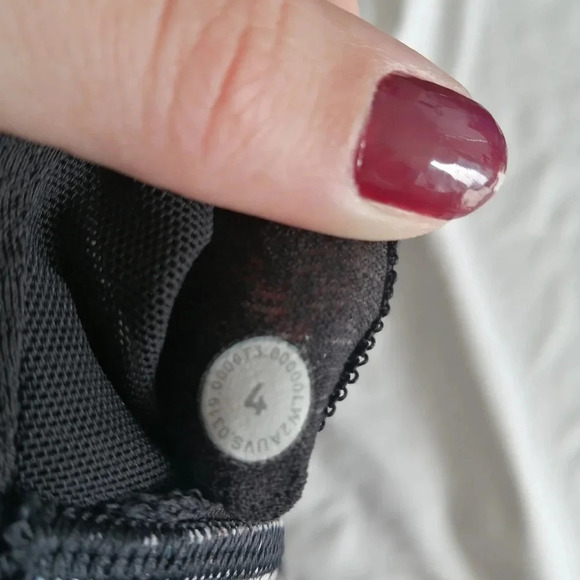 Lululemon Free To Be Serene Sports Bra High Neck Strappy Back Vitalize Multi 4 - Picture 15 of 16